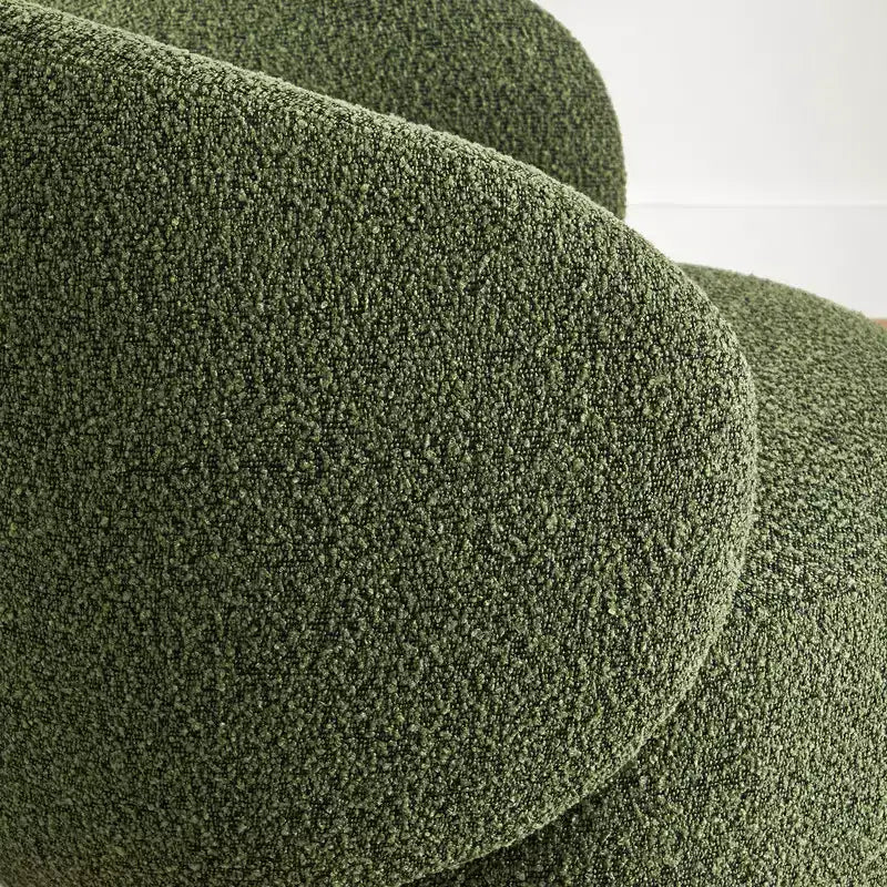 Fauteuil tonneau pivotant rembourré d’appoint Spruce&Spring avec base en bois