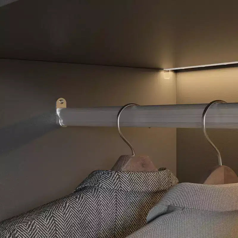 Roupeiro de luxo Pure preto da Hitow, com portas de vidro temperado, luzes LED de 3 cores, organizador de quarto do chão ao teto, closet e vestiário