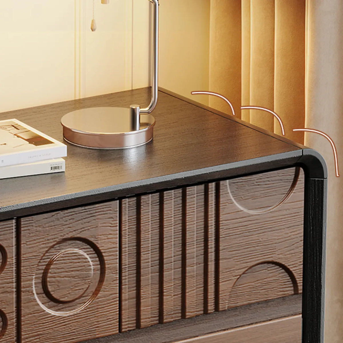 Houten ladekast geïnspireerd op art deco met geometrisch houtsnijwerk