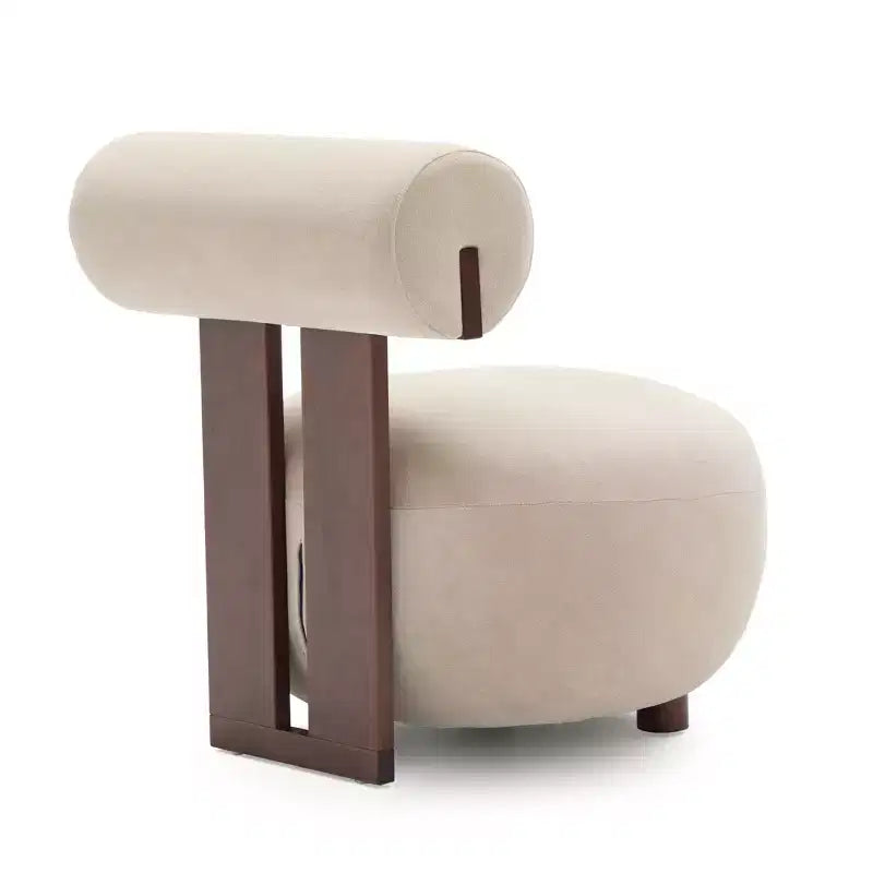Poltrona d'accento scultorea moderna Chariya Christopher Knight Home in legno di hevea e velluto, con schienale cilindrico