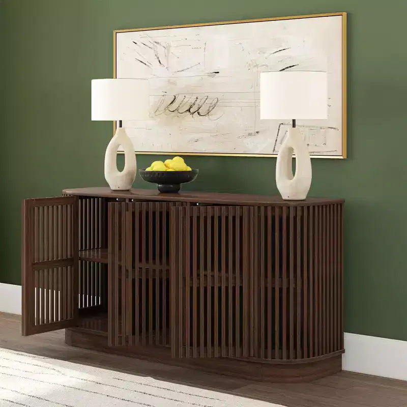 Plank+Beam Contour Sideboard aus Massivholz mit 3 Türen, 59-Zoll-TV-Ständer fürs Wohnzimmer