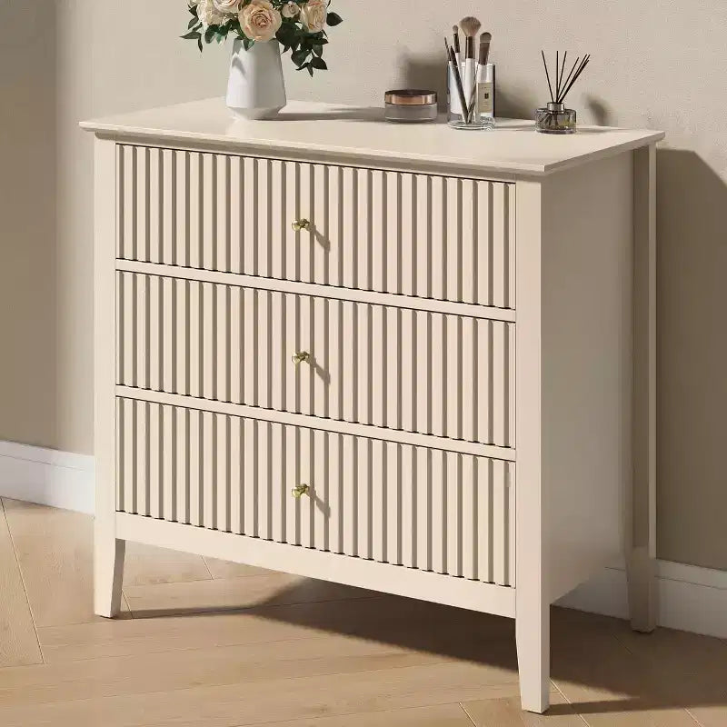 Cómoda Heynemo com 3 gavetas, mesa de cabeceira em madeira pintada com 30 polegadas de altura e arrumação, cómoda larga e moderna com corrediças de esferas