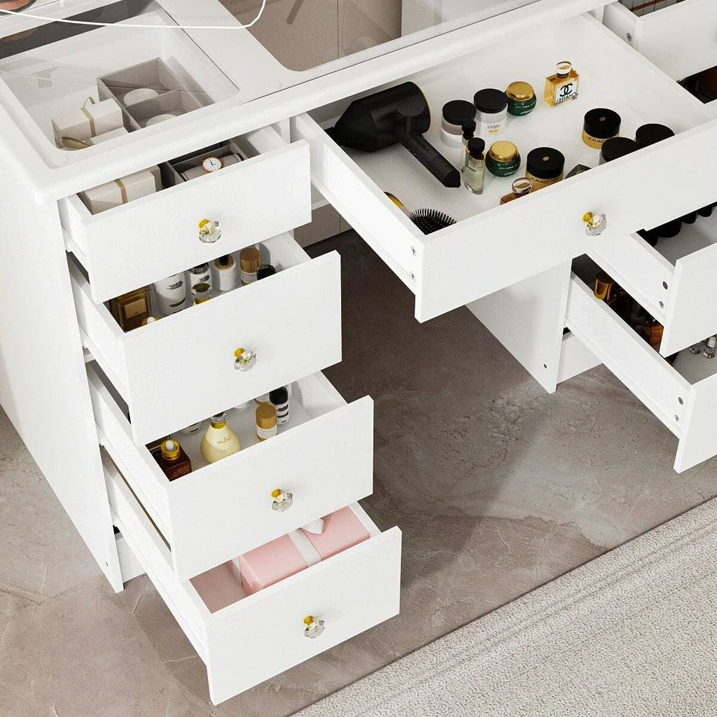 Make-uptafel met drievoudige spiegel, gecertificeerde verlichting en glazen bovenblad
